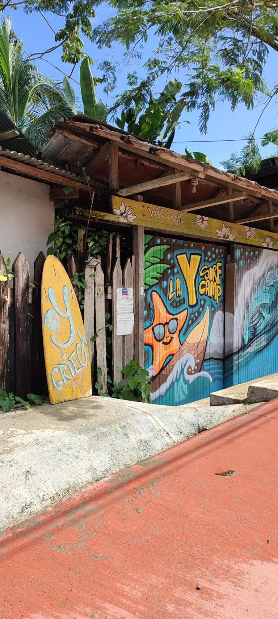 Hotel La Y Surf Camp Bocas del Toro Esterno foto